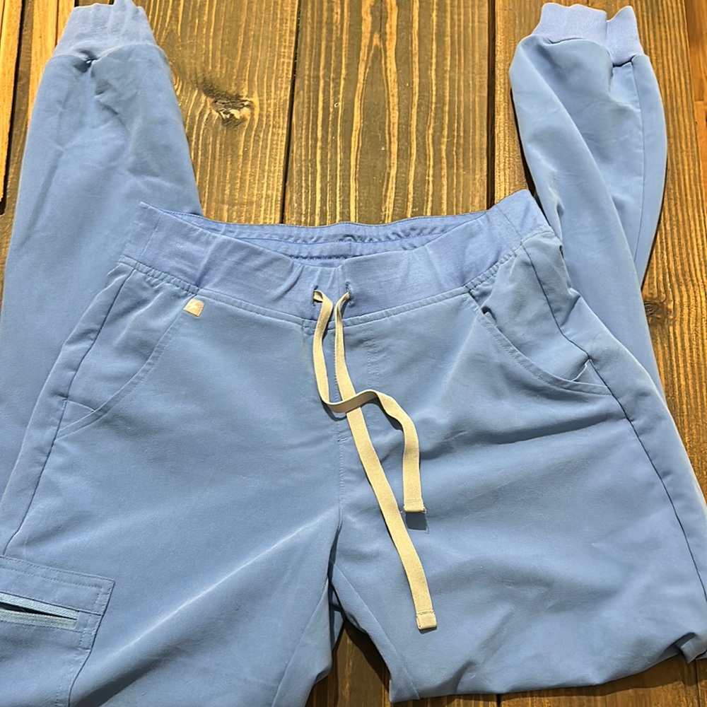 Fig scrub pants
